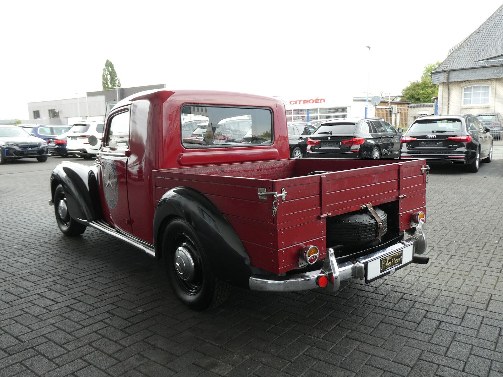 Mercedes-Benz 220 220 S (W187) Pick-Up Sonderbau