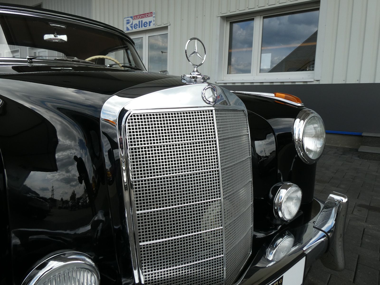 Mercedes-Benz 220 220 SE Ponton Cabriolet, frame-off Restauration