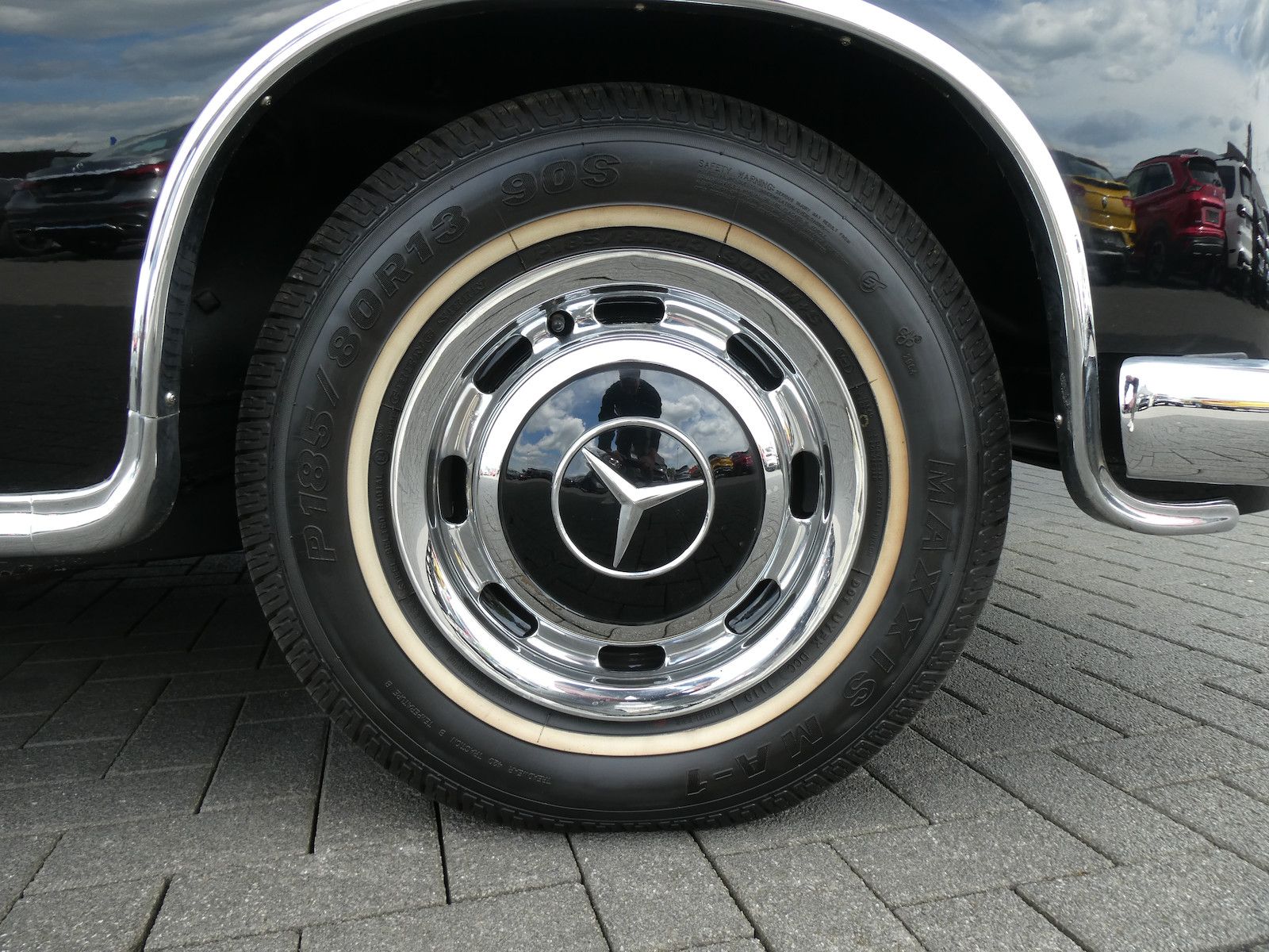 Mercedes-Benz 220 220 SE Ponton Cabriolet, frame-off Restauration