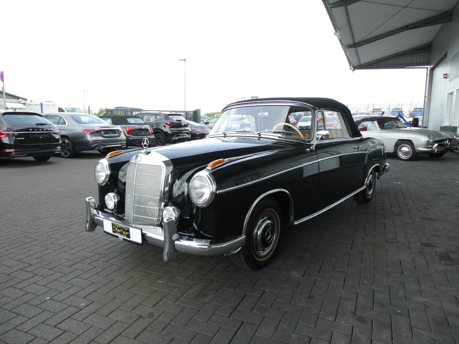 Mercedes-Benz 220 220 SE Ponton Cabriolet, frame-off Restauration