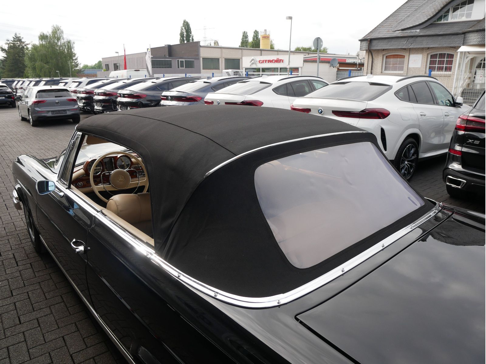 Mercedes-Benz 220 220 SE (W111) Cabriolet, frame-off, Zustand 1