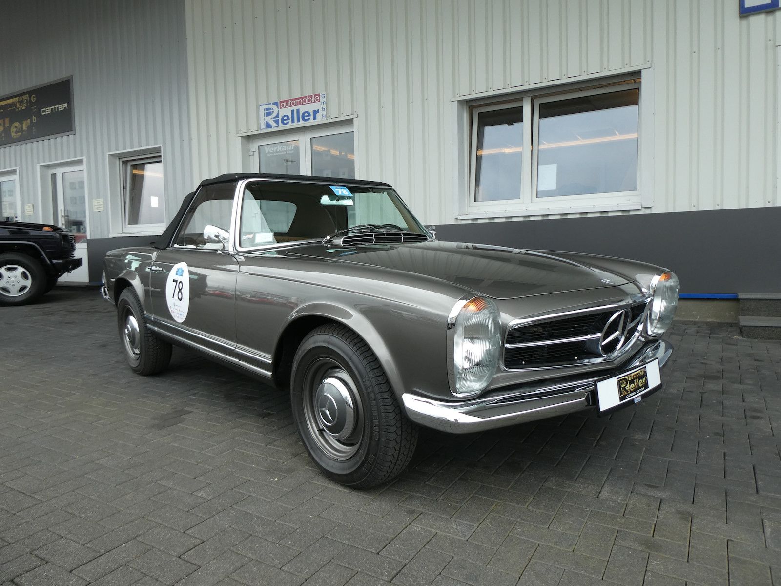 Mercedes-Benz 230 230 SL Pagode, Teilnehmer Silvretta Classic