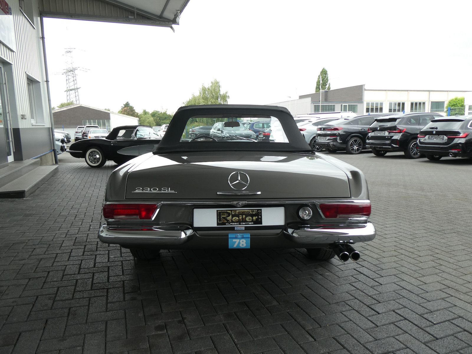 Mercedes-Benz 230 230 SL Pagode, Teilnehmer Silvretta Classic