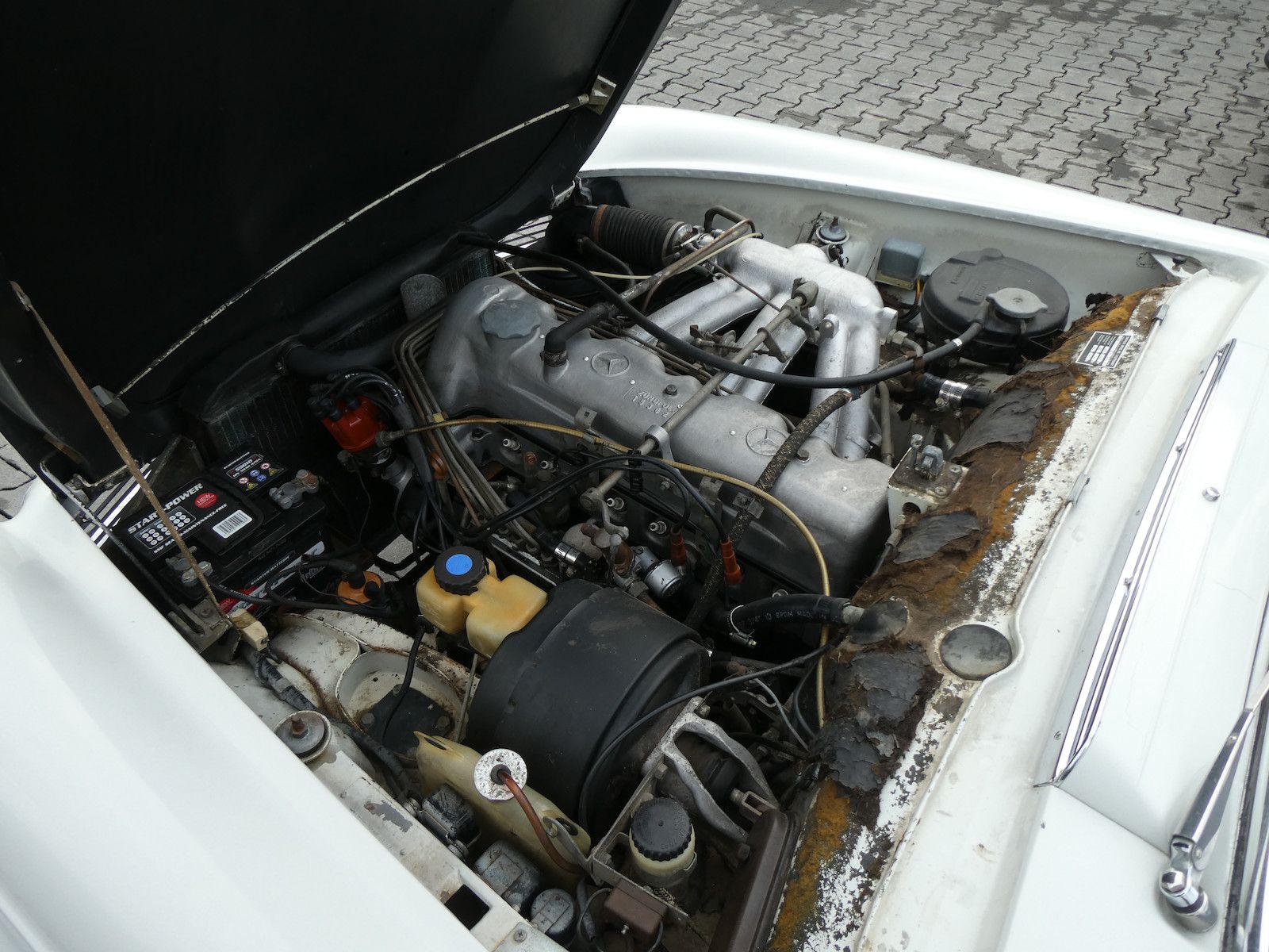 Mercedes-Benz 230 230 SL Pagode, teilweise Erstlack