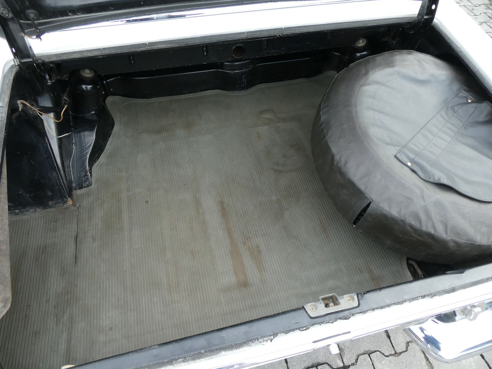 Mercedes-Benz 230 230 SL Pagode, teilweise Erstlack