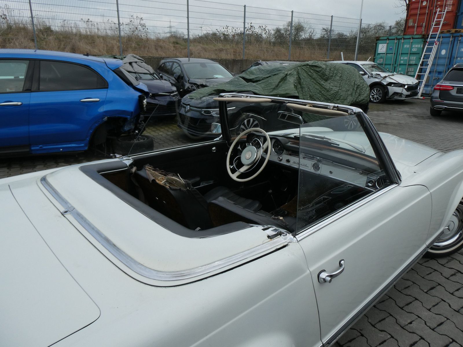 Mercedes-Benz 230 230 SL Pagode, teilweise Erstlack