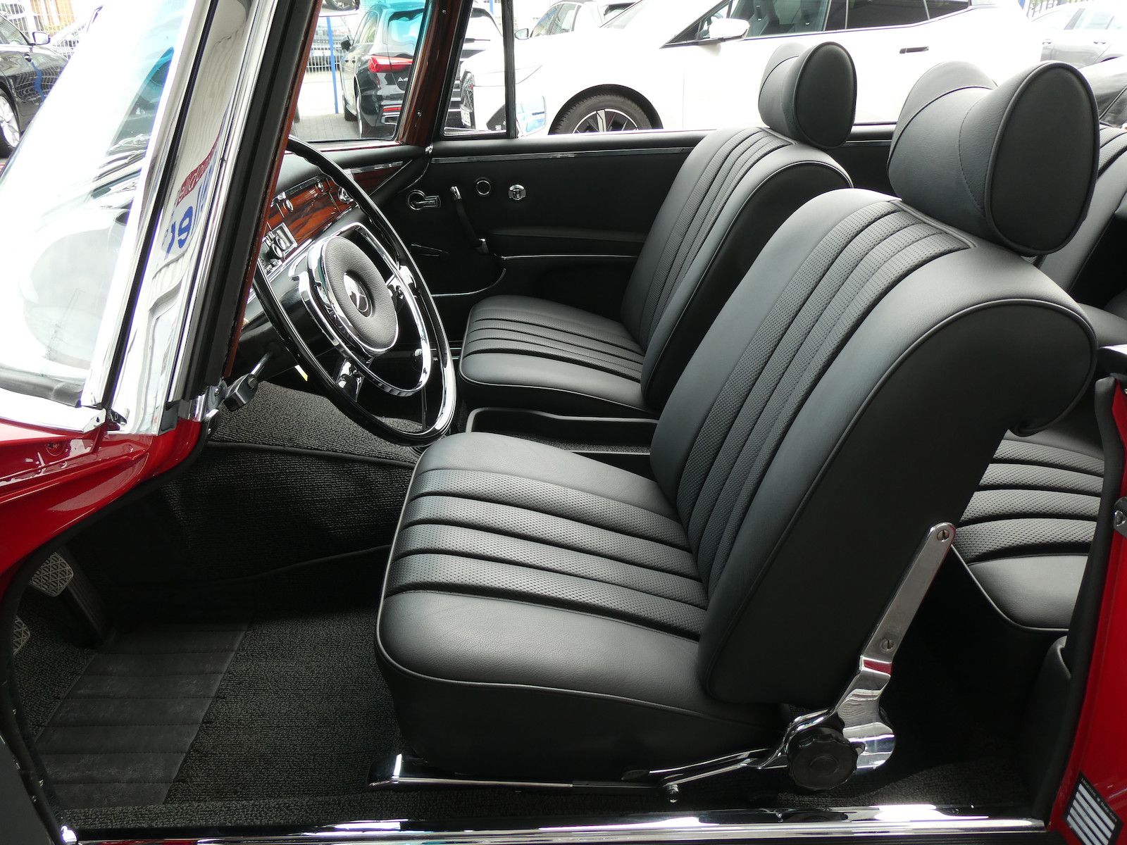 Mercedes-Benz 250 250 SE (W111), 1. Hand, deutsche Auslieferung