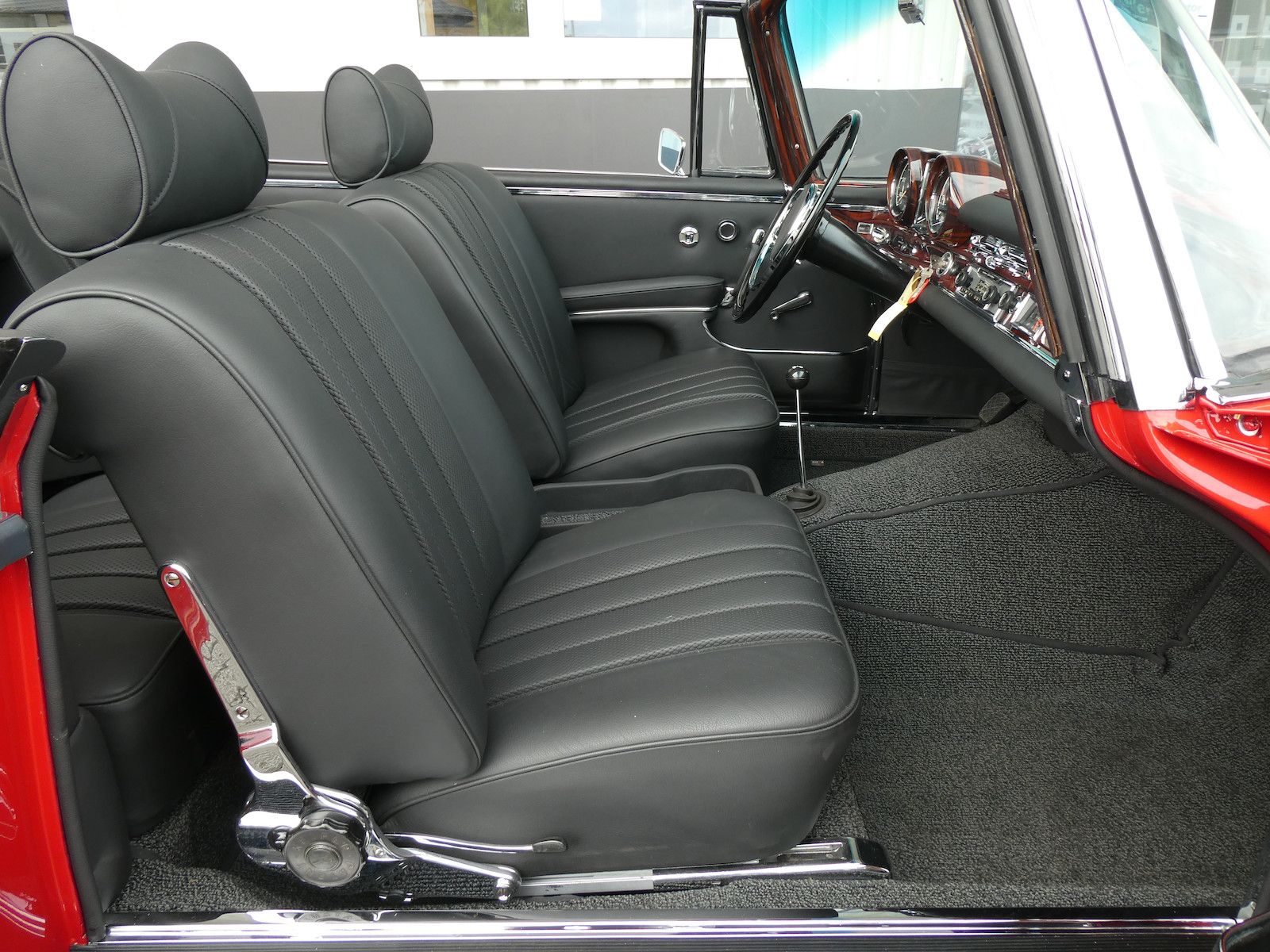 Mercedes-Benz 250 250 SE (W111), 1. Hand, deutsche Auslieferung
