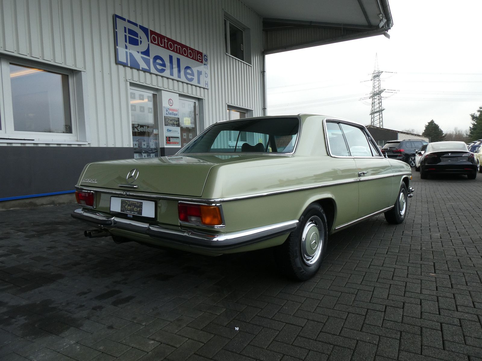 Mercedes-Benz 280 280 CE (W114), Originalzustand, Schalter