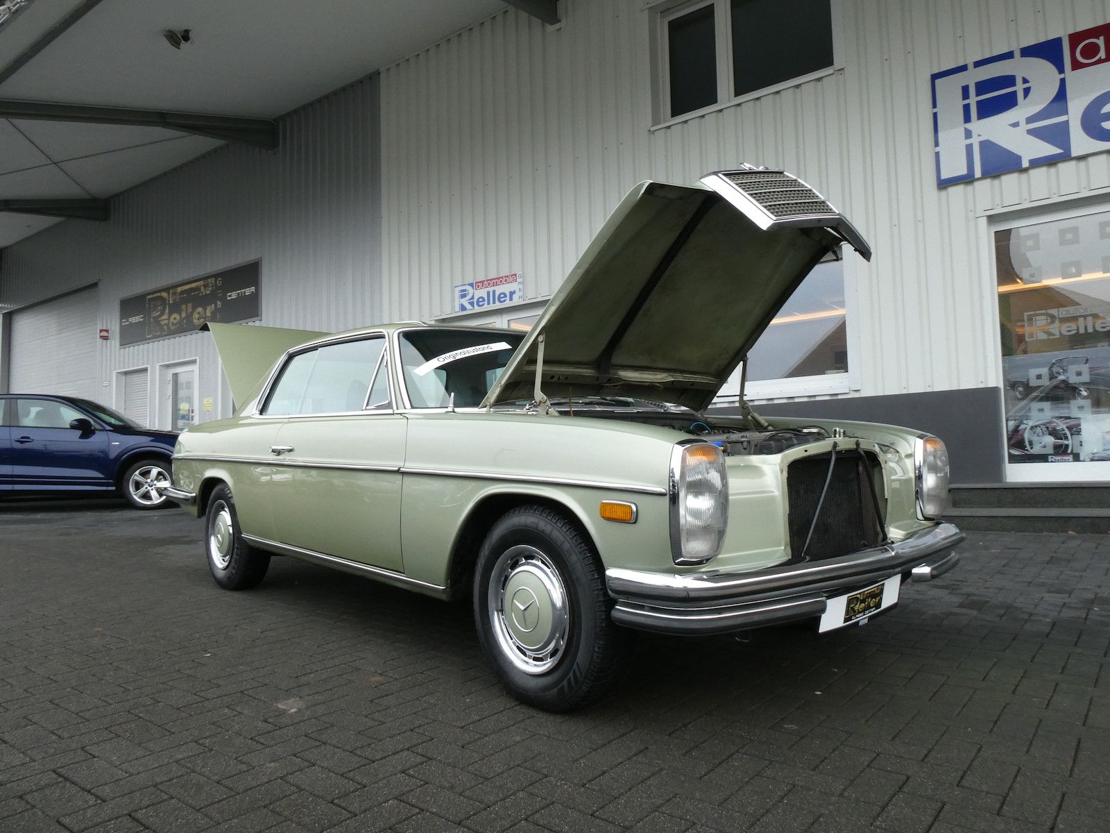 Mercedes-Benz 280 280 CE (W114), Originalzustand, Schalter