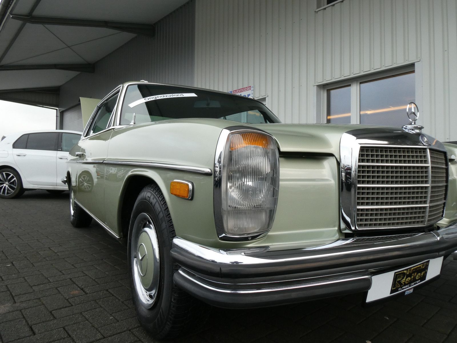 Mercedes-Benz 280 280 CE (W114), Originalzustand, Schalter