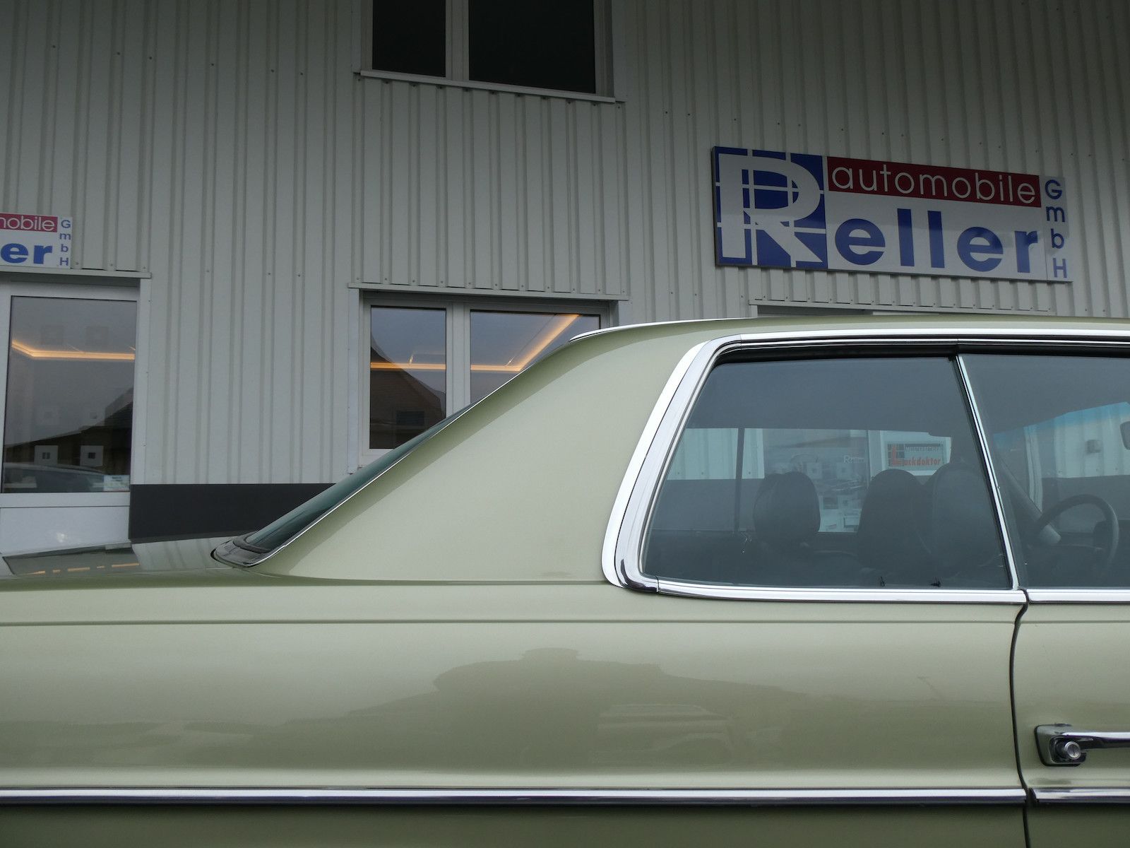 Mercedes-Benz 280 280 CE (W114), Originalzustand, Schalter