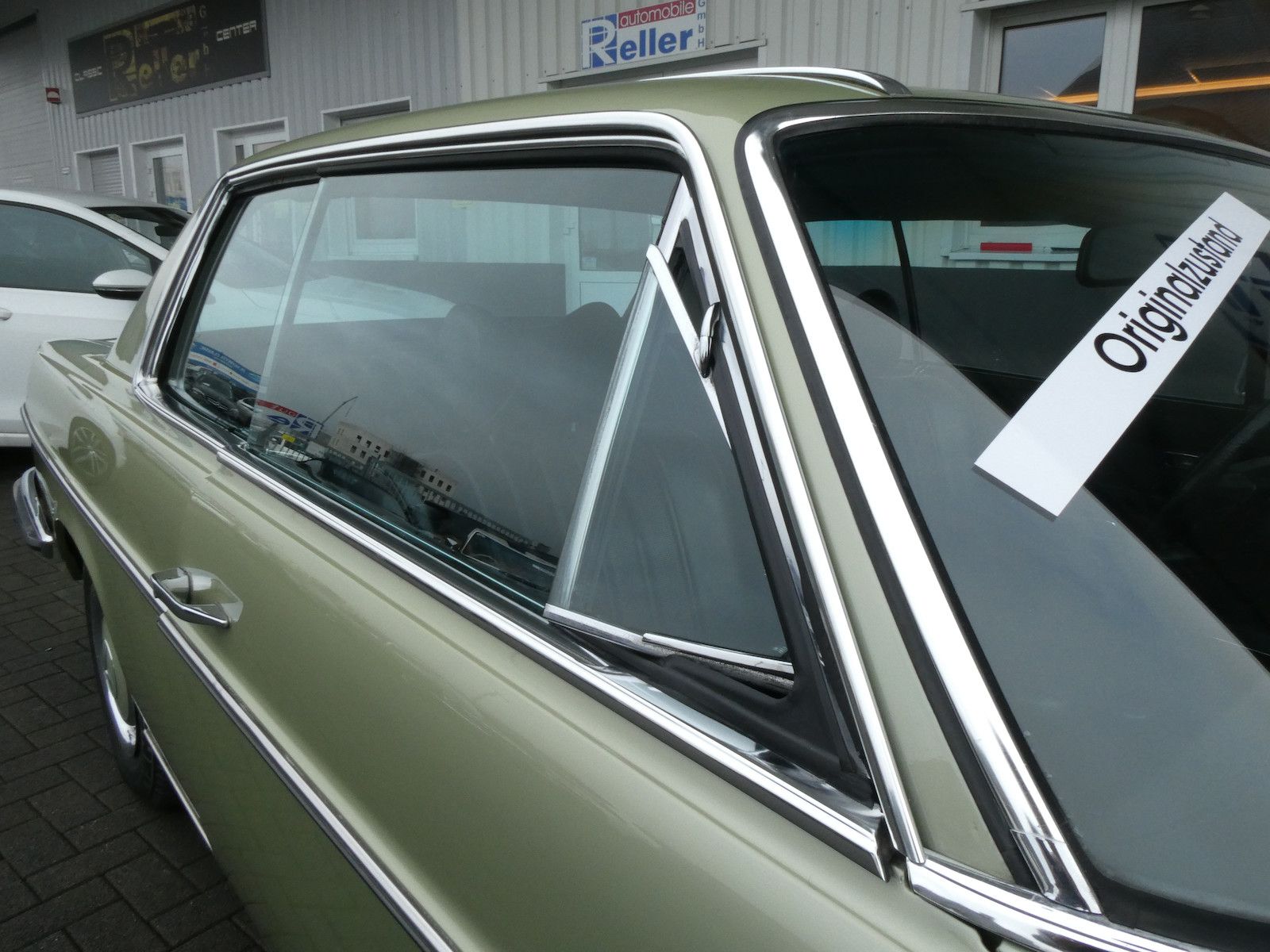 Mercedes-Benz 280 280 CE (W114), Originalzustand, Schalter
