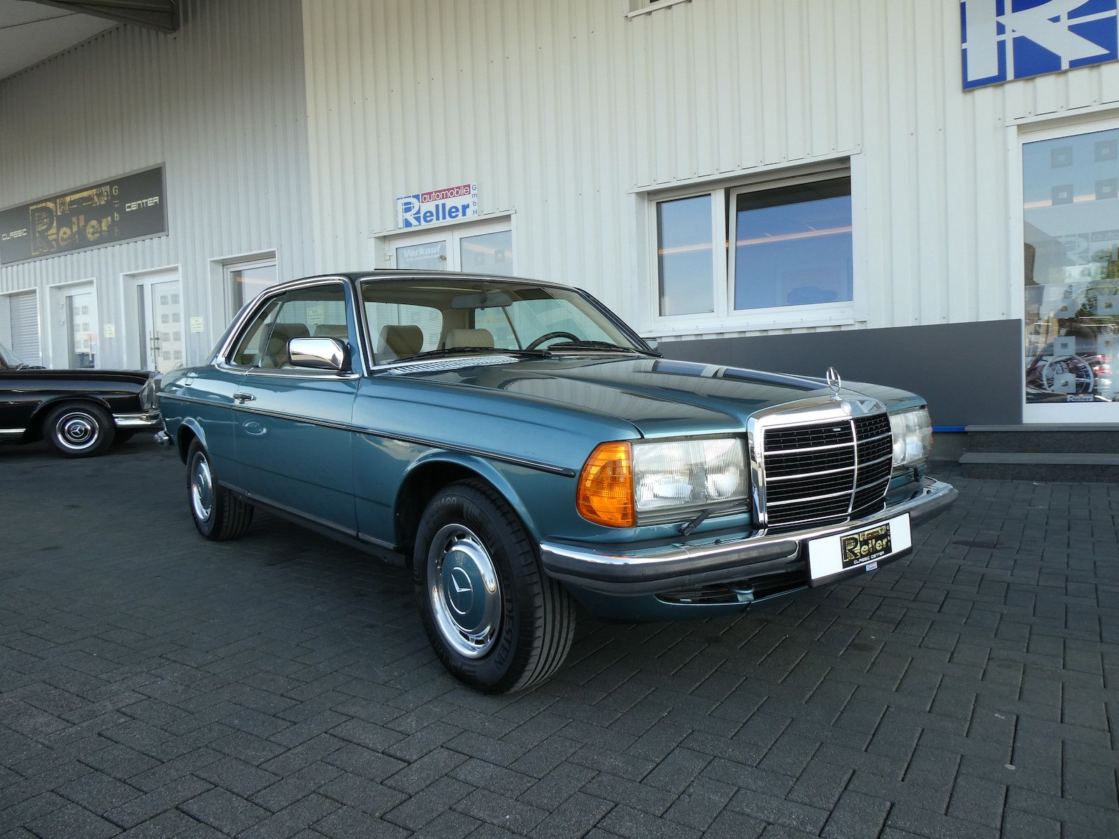 Mercedes-Benz 280 280 CE (W123), nachweislich 3. Hand, wenig KM
