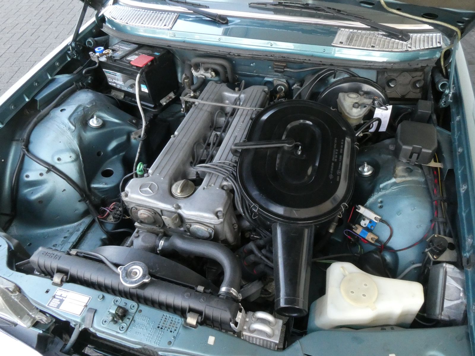Mercedes-Benz 280 280 CE (W123), nachweislich 3. Hand, wenig KM