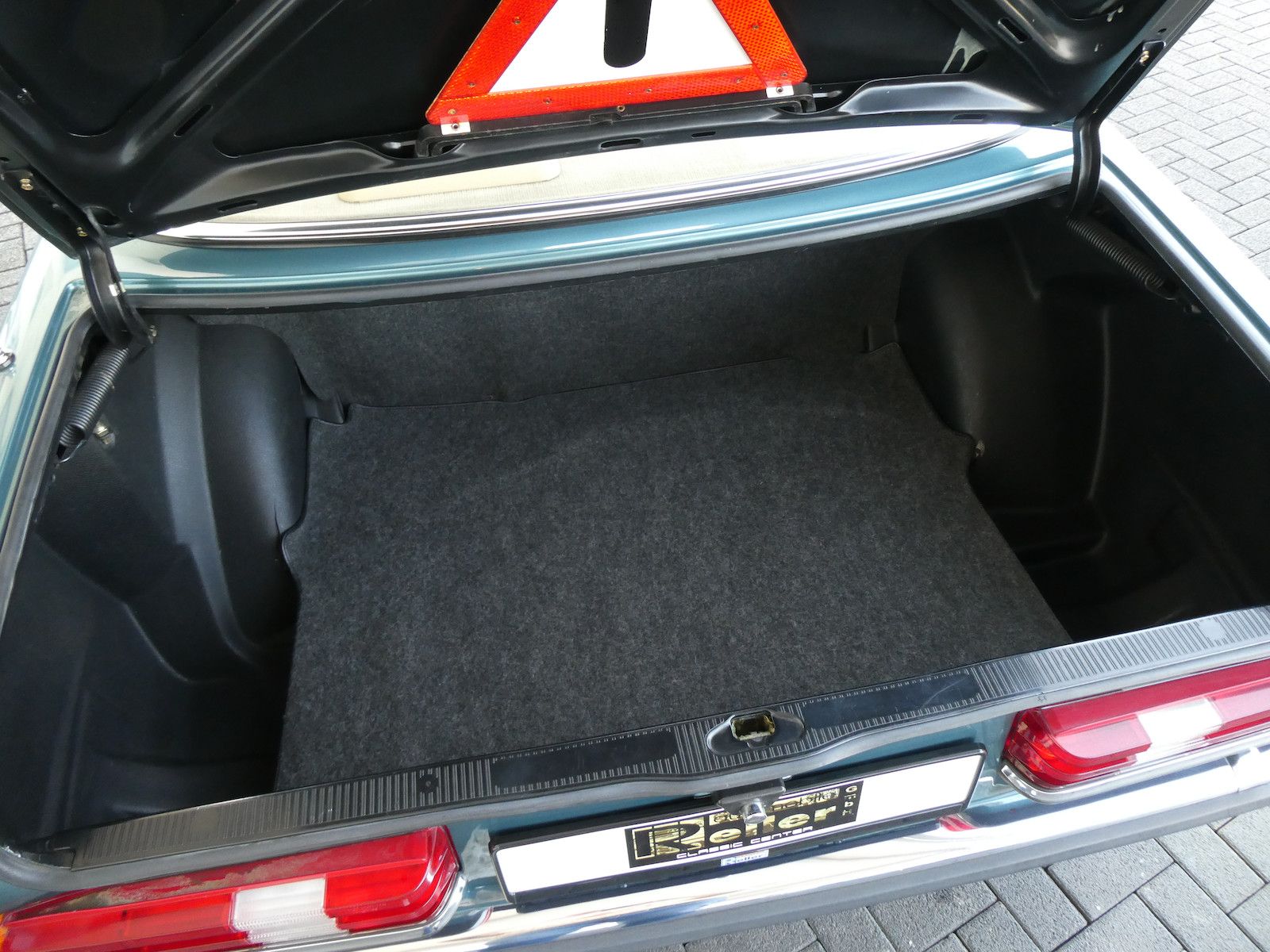 Mercedes-Benz 280 280 CE (W123), nachweislich 3. Hand, wenig KM