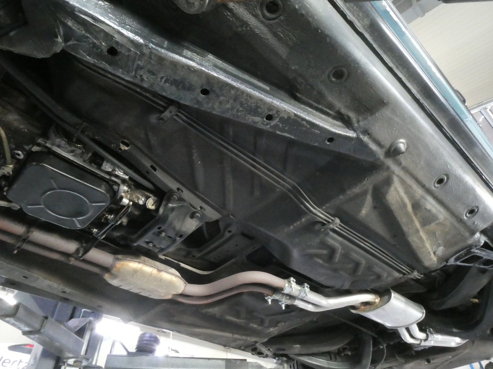 Mercedes-Benz 280 280 CE (W123), nachweislich 3. Hand, wenig KM