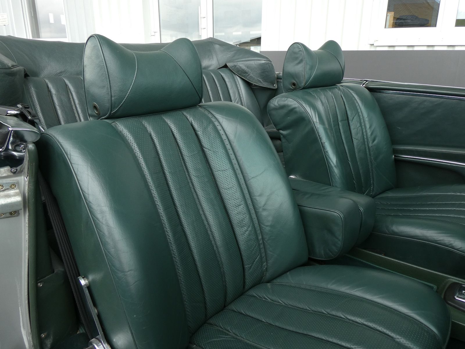Mercedes-Benz 280 280 SE 3,5, deutsche Auslieferung