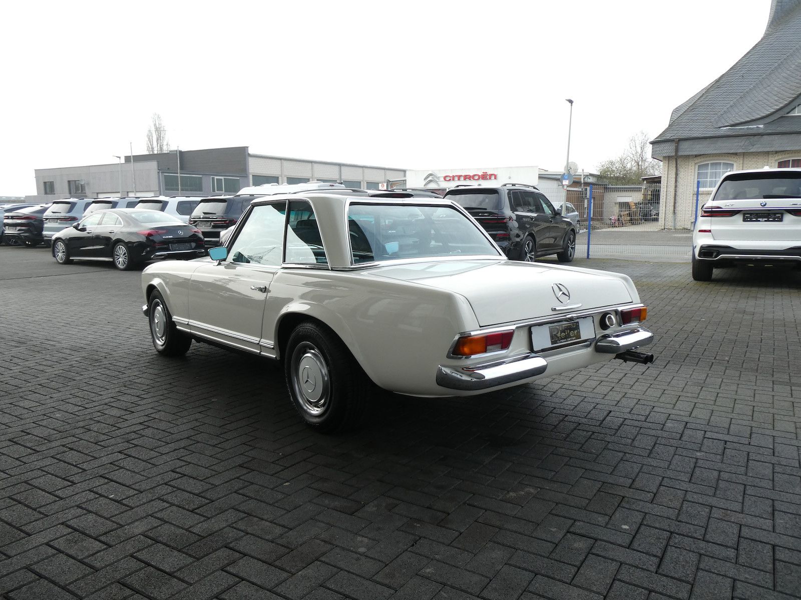 Mercedes-Benz 280 280 SL Pagode California, deutsche Auslieferung