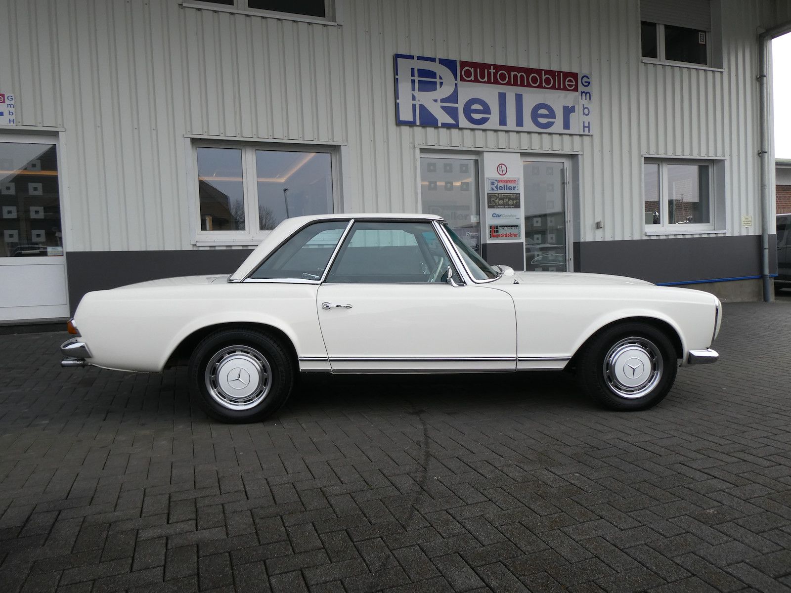 Mercedes-Benz 280 280 SL Pagode California, deutsche Auslieferung