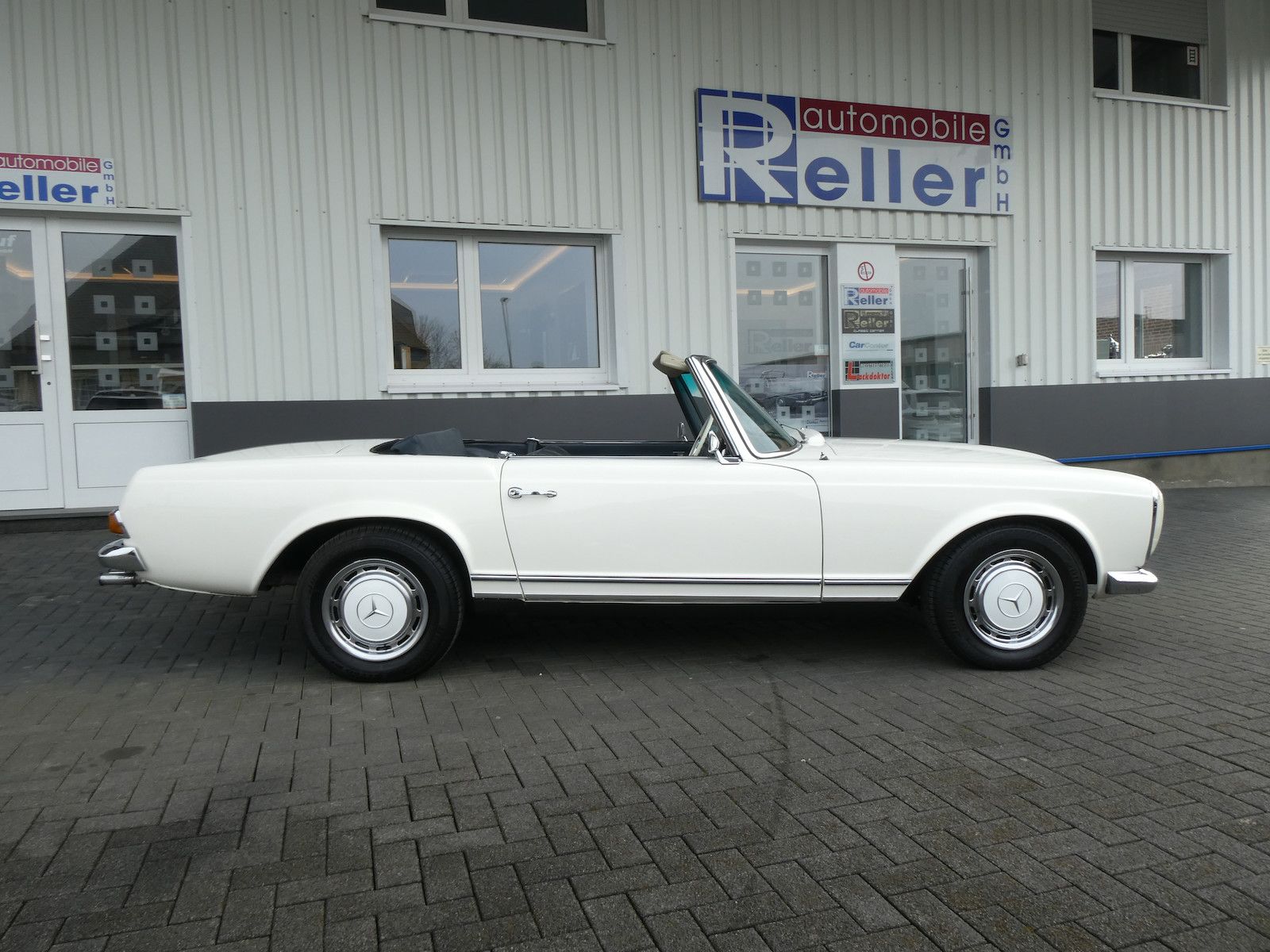 Mercedes-Benz 280 280 SL Pagode California, deutsche Auslieferung