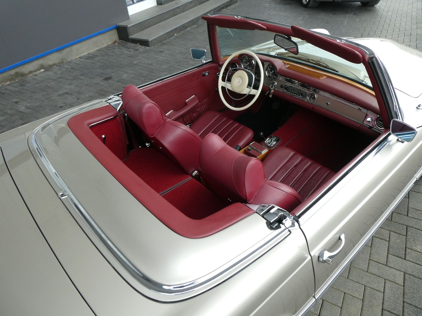 Mercedes-Benz 280 280 SL Pagode, Zustand 2+