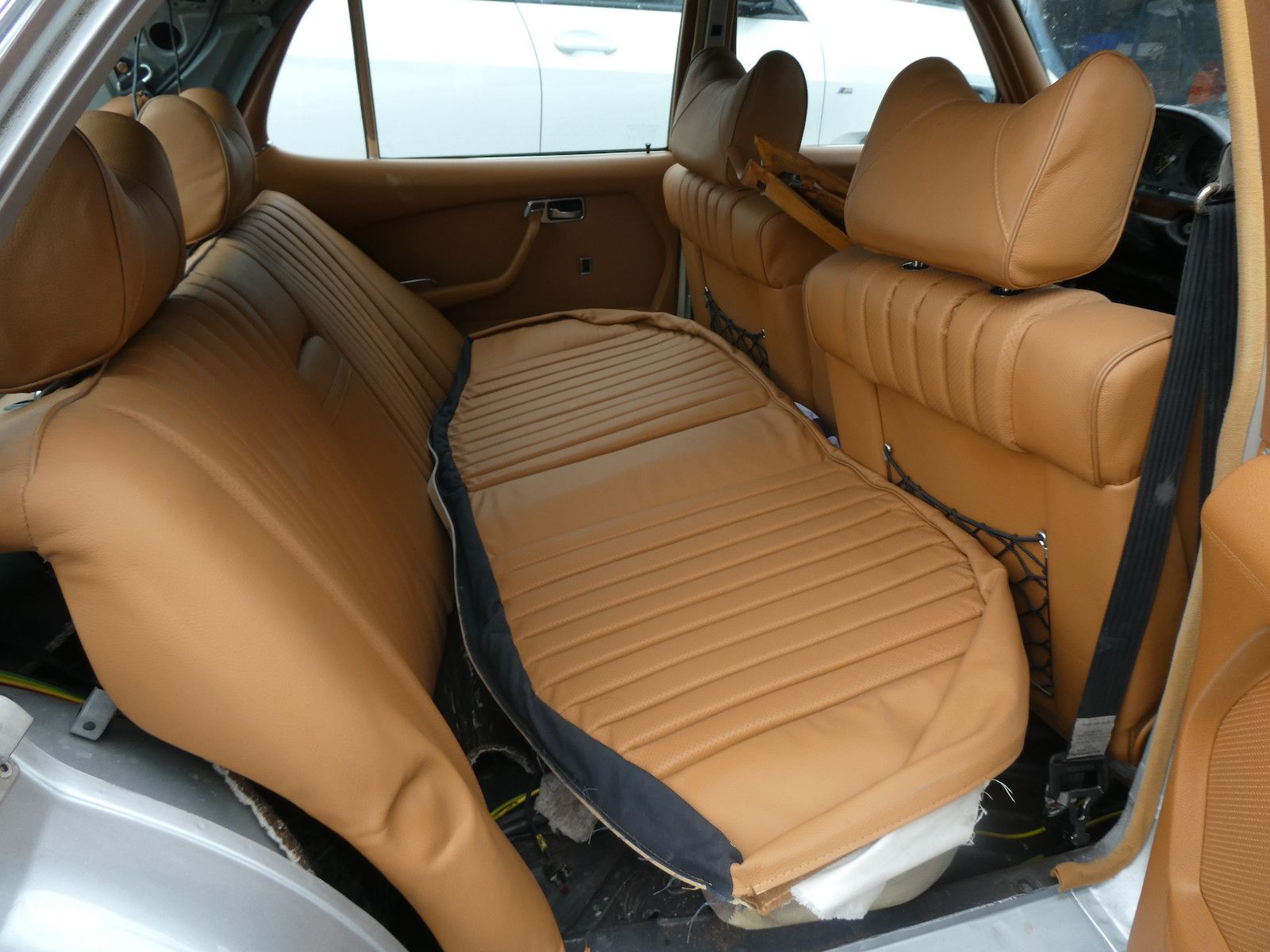 Mercedes-Benz 450 450 SEL 6.9