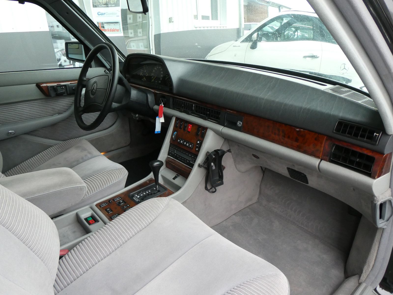 Mercedes-Benz 500 500 SEL, B6 Panzerung, Sonderschutzvariante