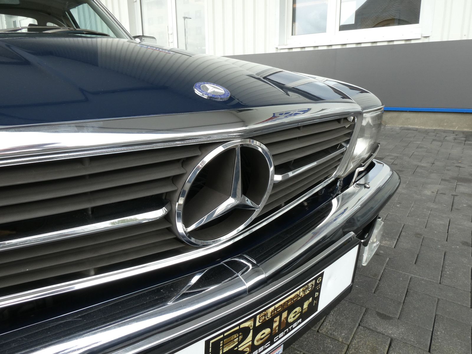 Mercedes-Benz 500 500 SL (R107), wenig KM