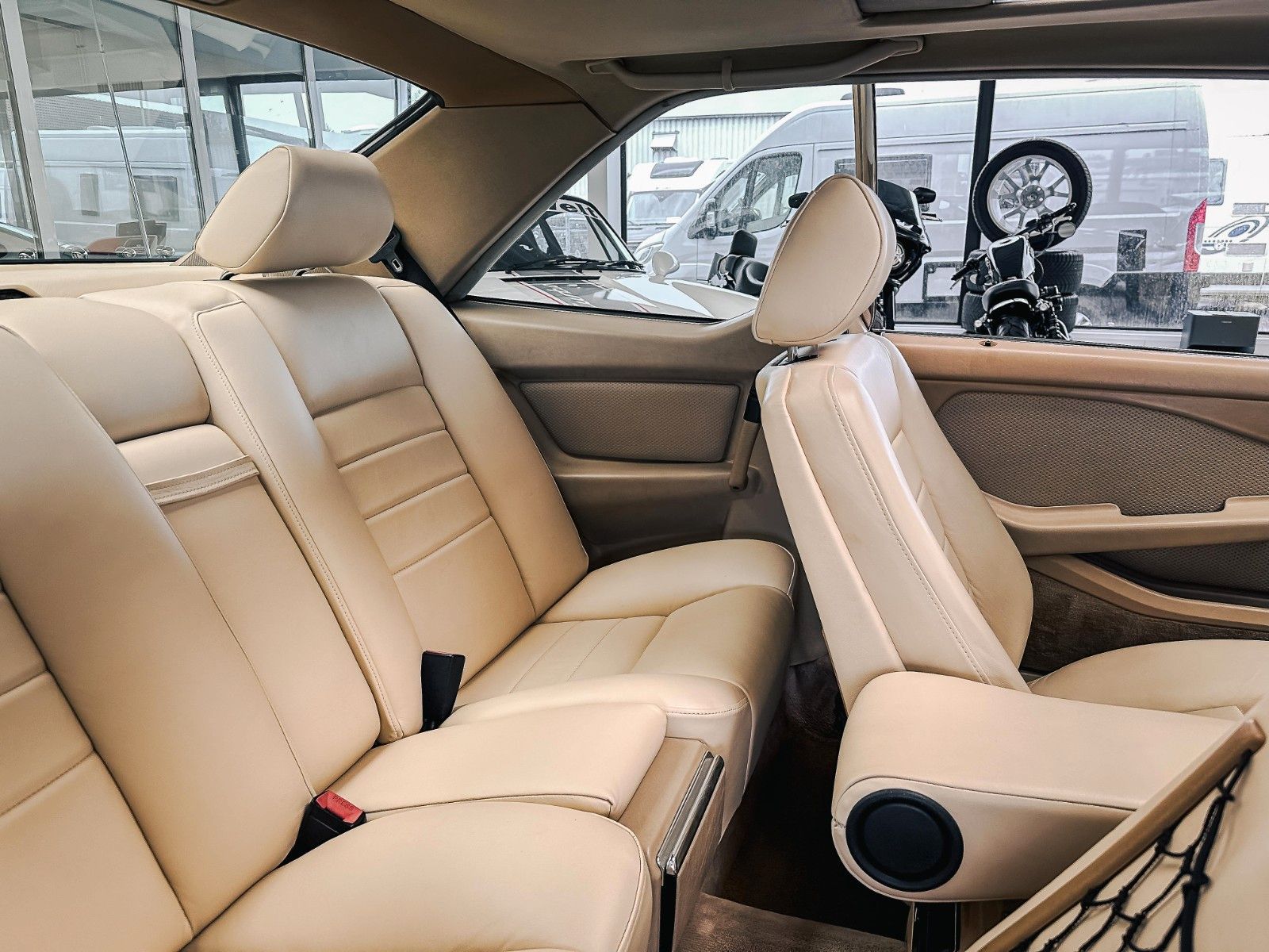 Mercedes-Benz 560 560 SEC COUPE&apos; H-KENNZEICHEN