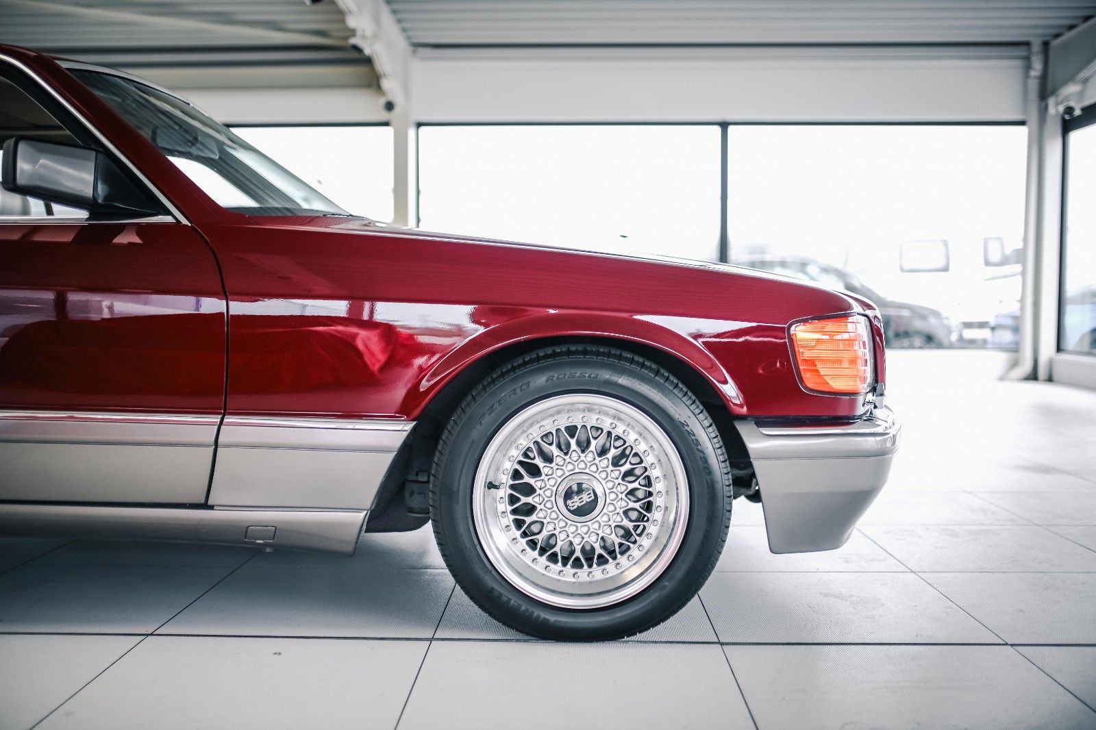 Mercedes-Benz 560 560 SEC COUPE&apos; H-KENNZEICHEN