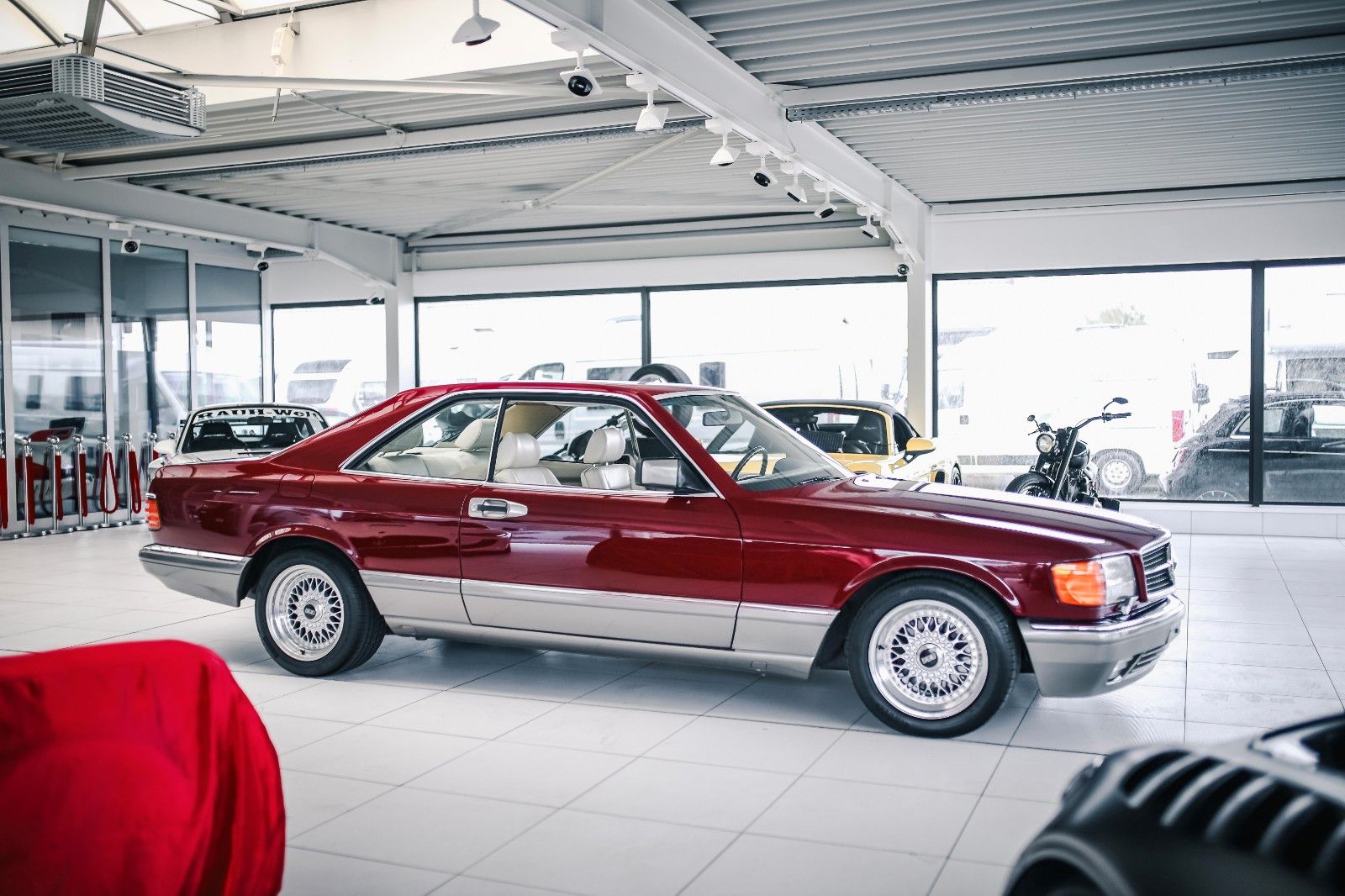 Mercedes-Benz 560 560 SEC COUPE&apos; H-KENNZEICHEN