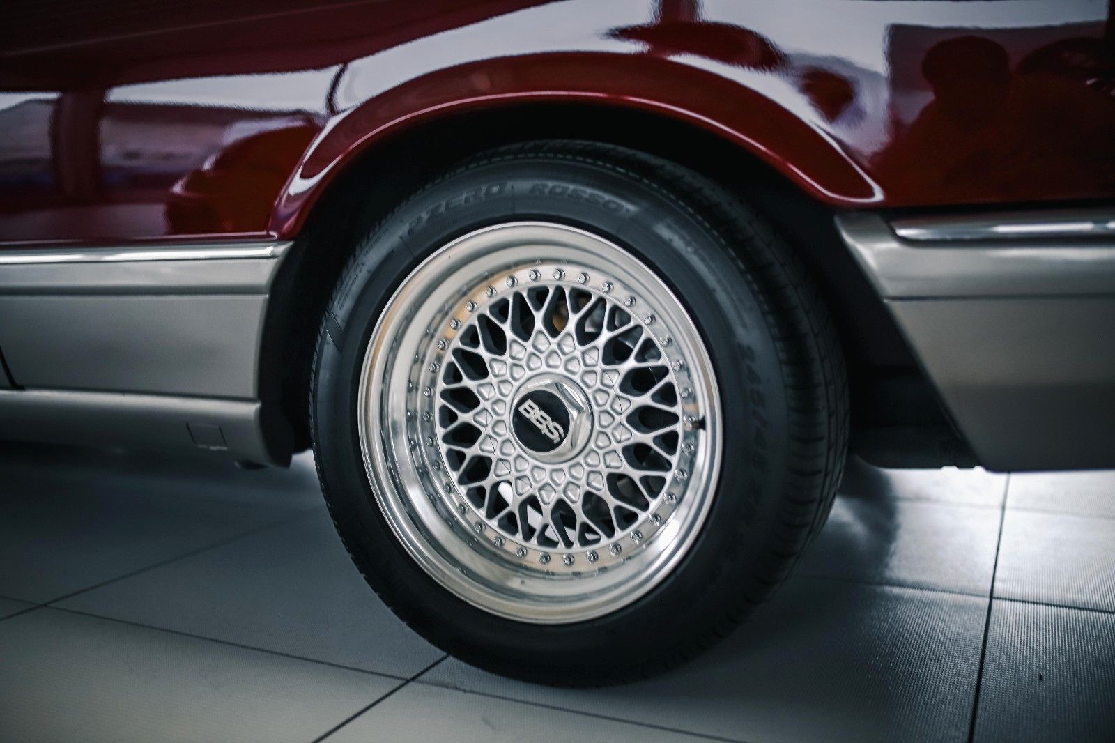 Mercedes-Benz 560 560 SEC COUPE&apos; H-KENNZEICHEN