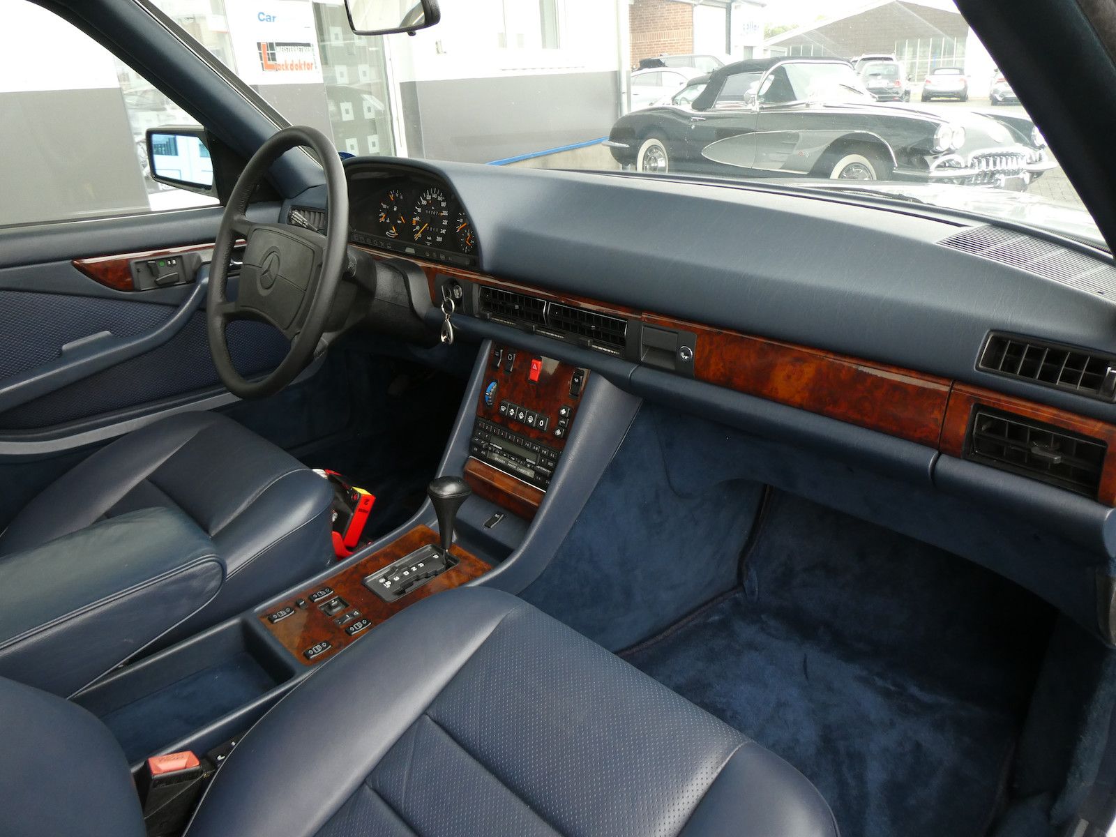 Mercedes-Benz 560 560 SEC (W126), 1. Hand, deutsche Auslieferung