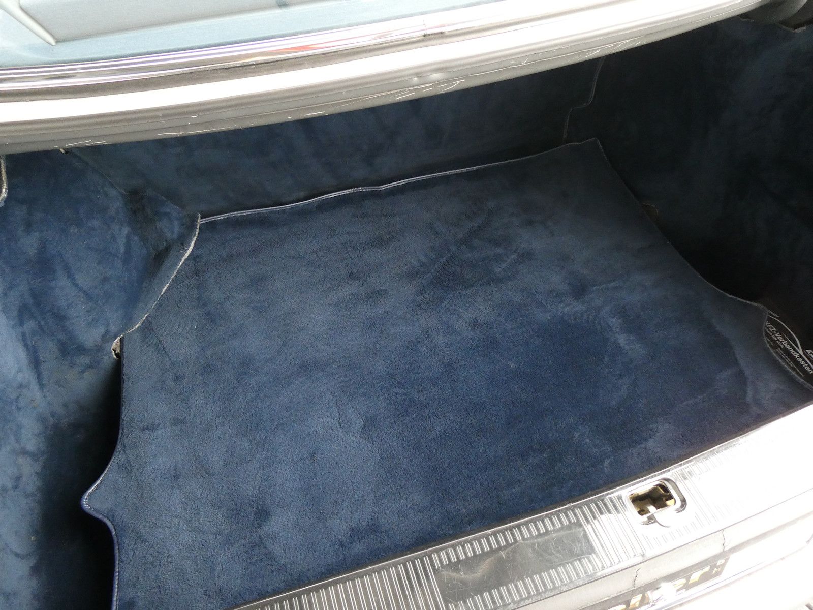 Mercedes-Benz 560 560 SEC (W126), 1. Hand, deutsche Auslieferung