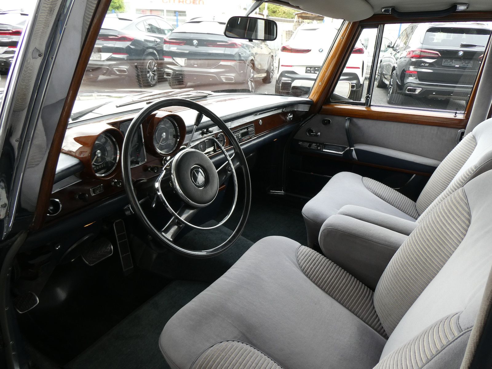 Mercedes-Benz 600 600 (W100), Staatslimousine