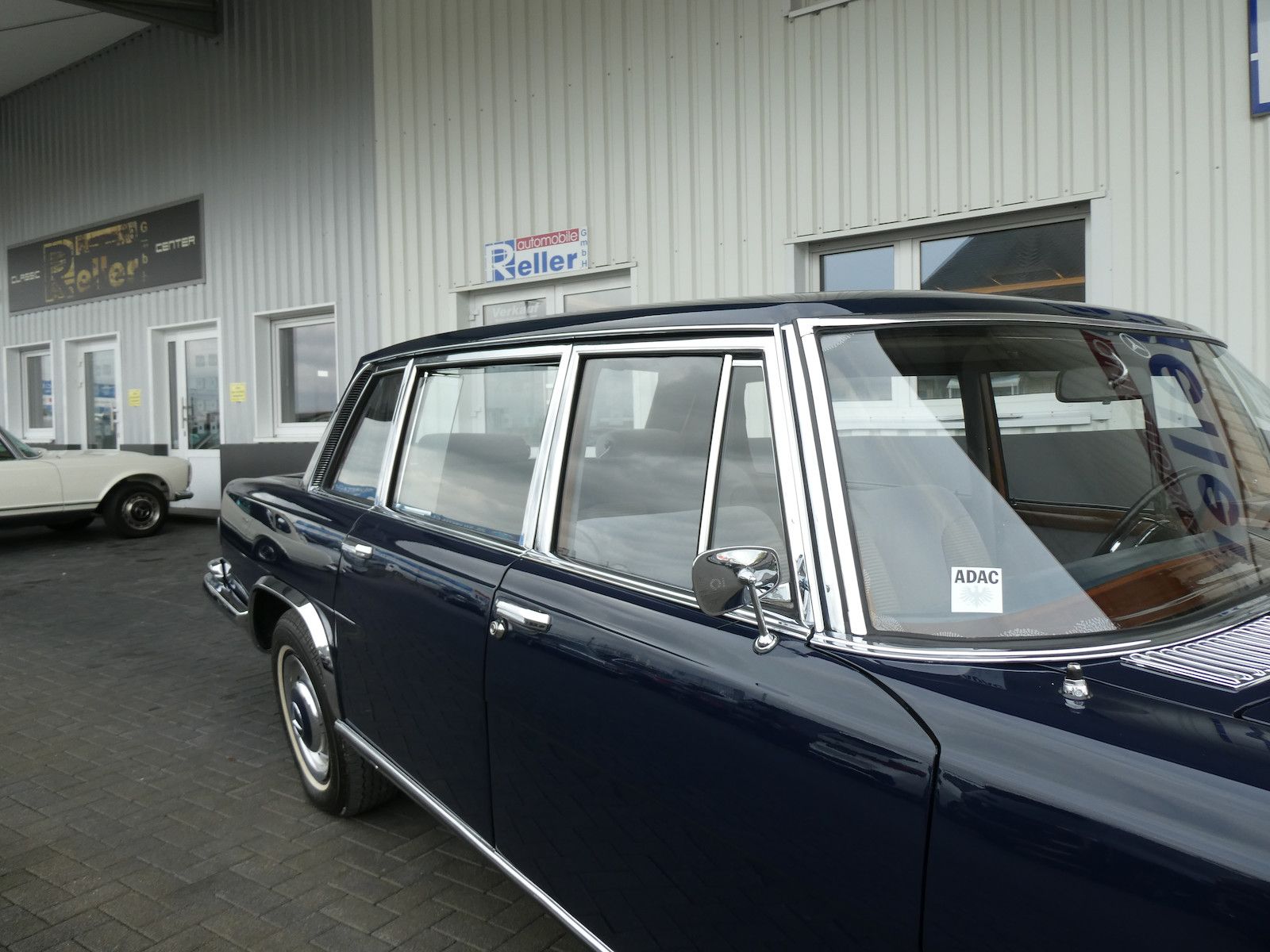 Mercedes-Benz 600 600 (W100), Staatslimousine