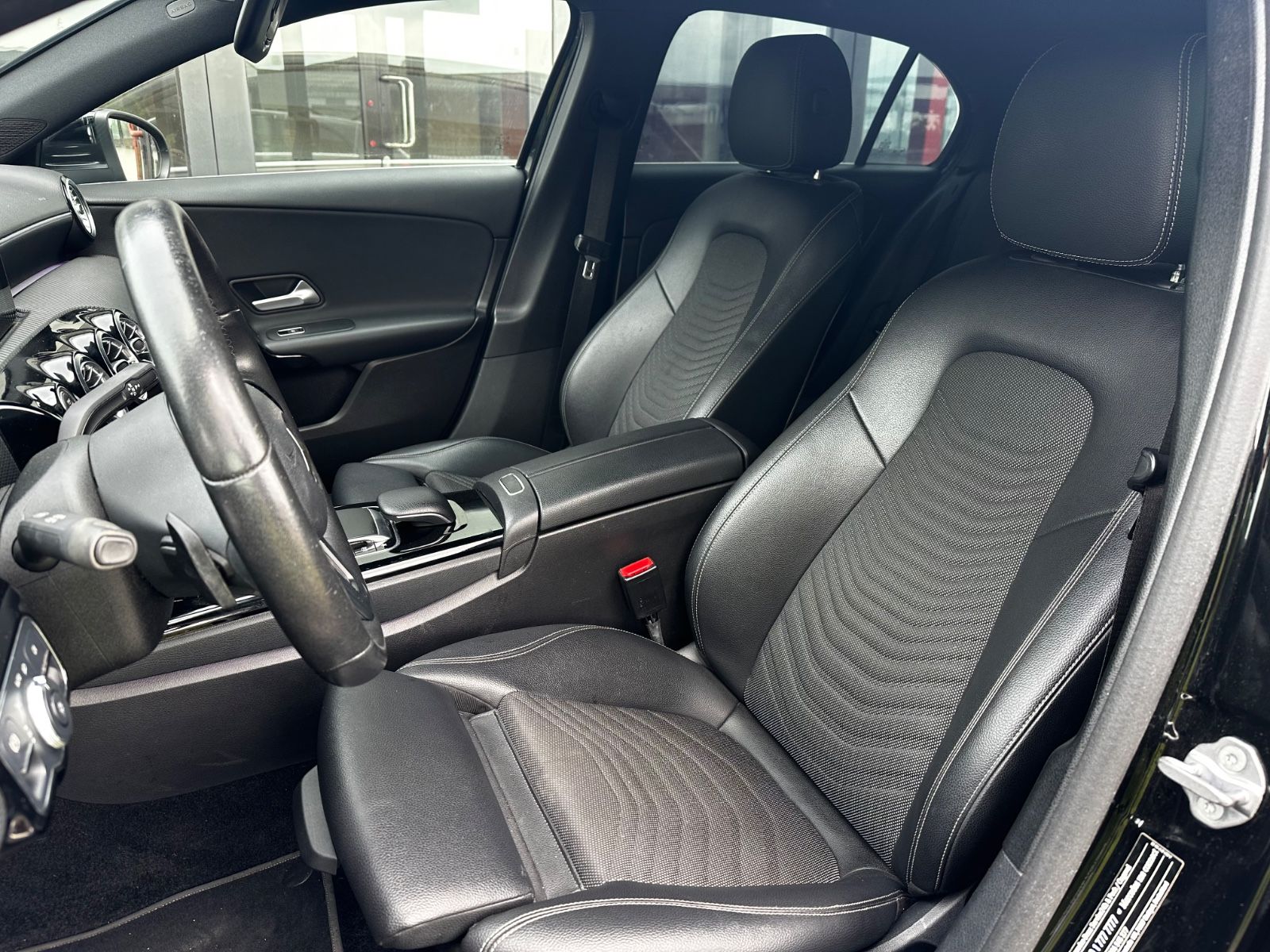 Mercedes-Benz A 200 A 200 - Umbau A35 AMG Optik / Sportabgas.