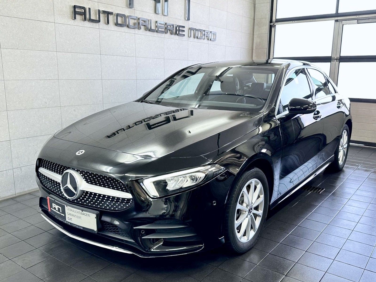 Mercedes-Benz A 250 A 250 e AMG Line Business+Connect Paket