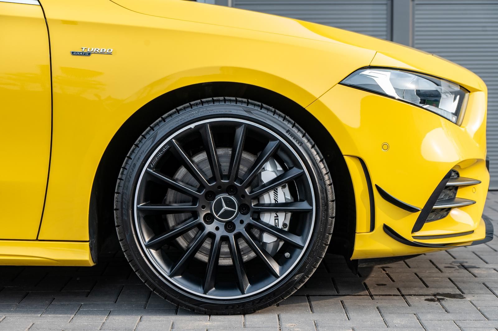 Mercedes-Benz A 35 AMG A 35 AMG 2.0 4Matic, AMG Performance Sitze