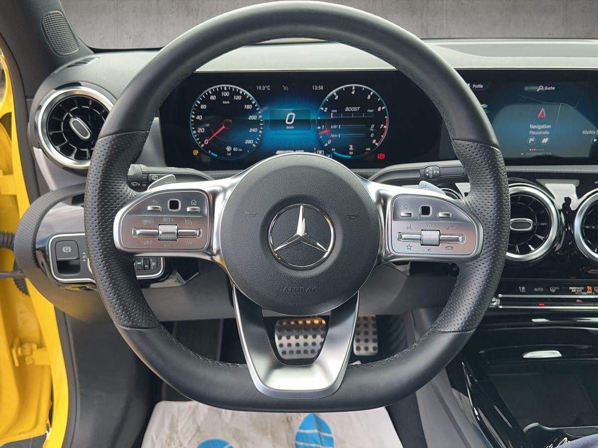 Mercedes-Benz A 35 AMG A 35 AMG 2.0 4Matic, AMG Performance Sitze