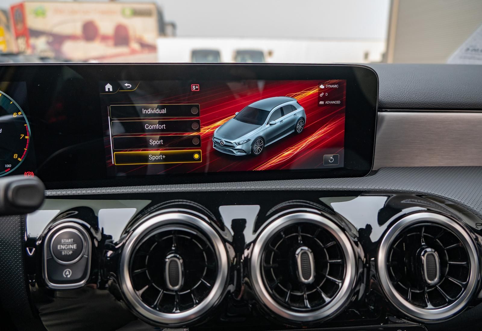 Mercedes-Benz A 35 AMG A 35 AMG 2.0 4Matic, AMG Performance Sitze