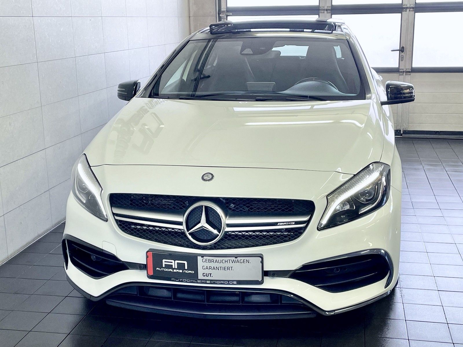 Mercedes-Benz A 45 AMG A 45 AMG 4M Performance Pano+Night+Sportabgas