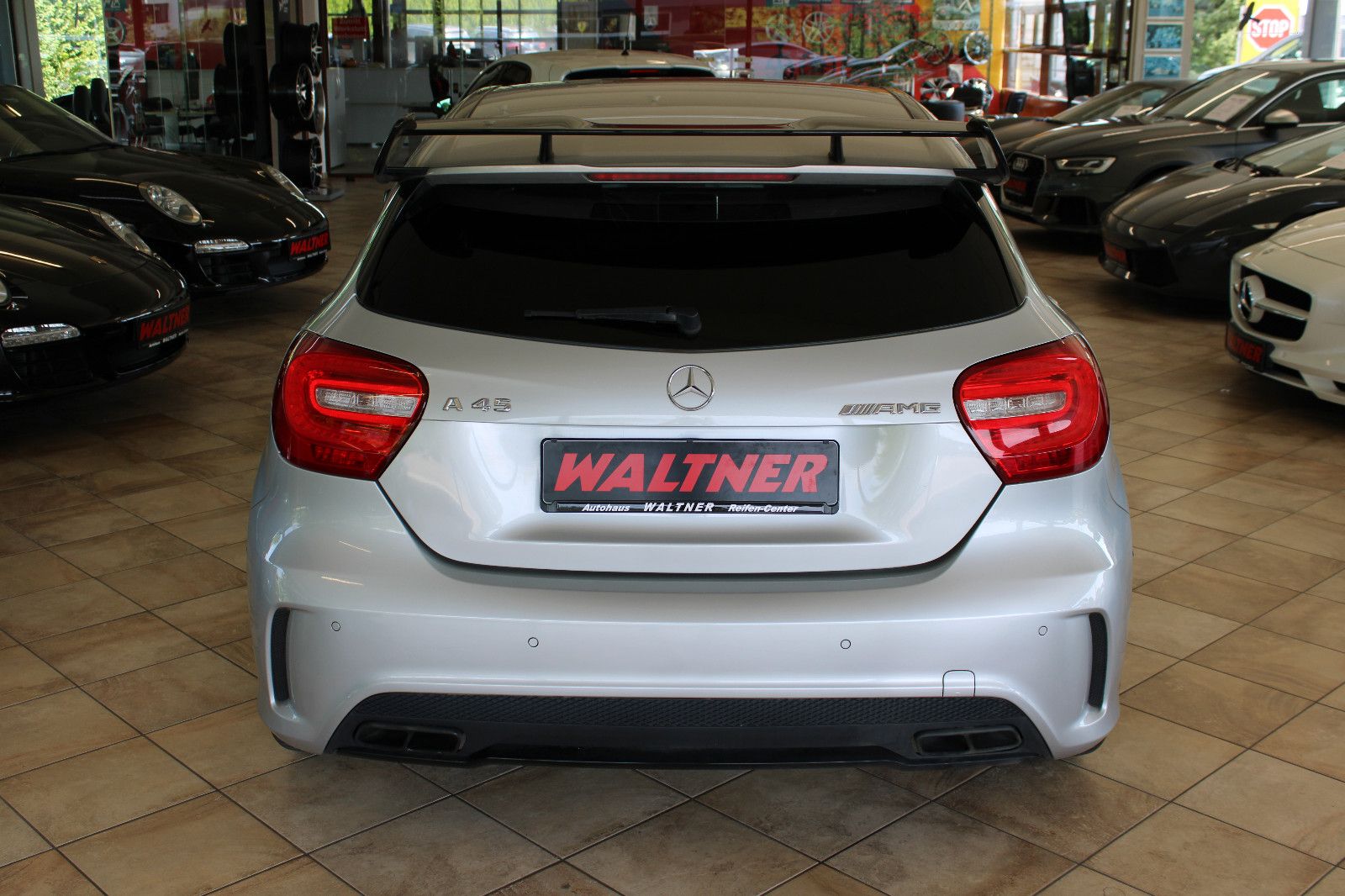 Mercedes-Benz A 45 AMG A 45 AMG *AMG-Racing Perf.+Perfom.-Sitze+SAGA*