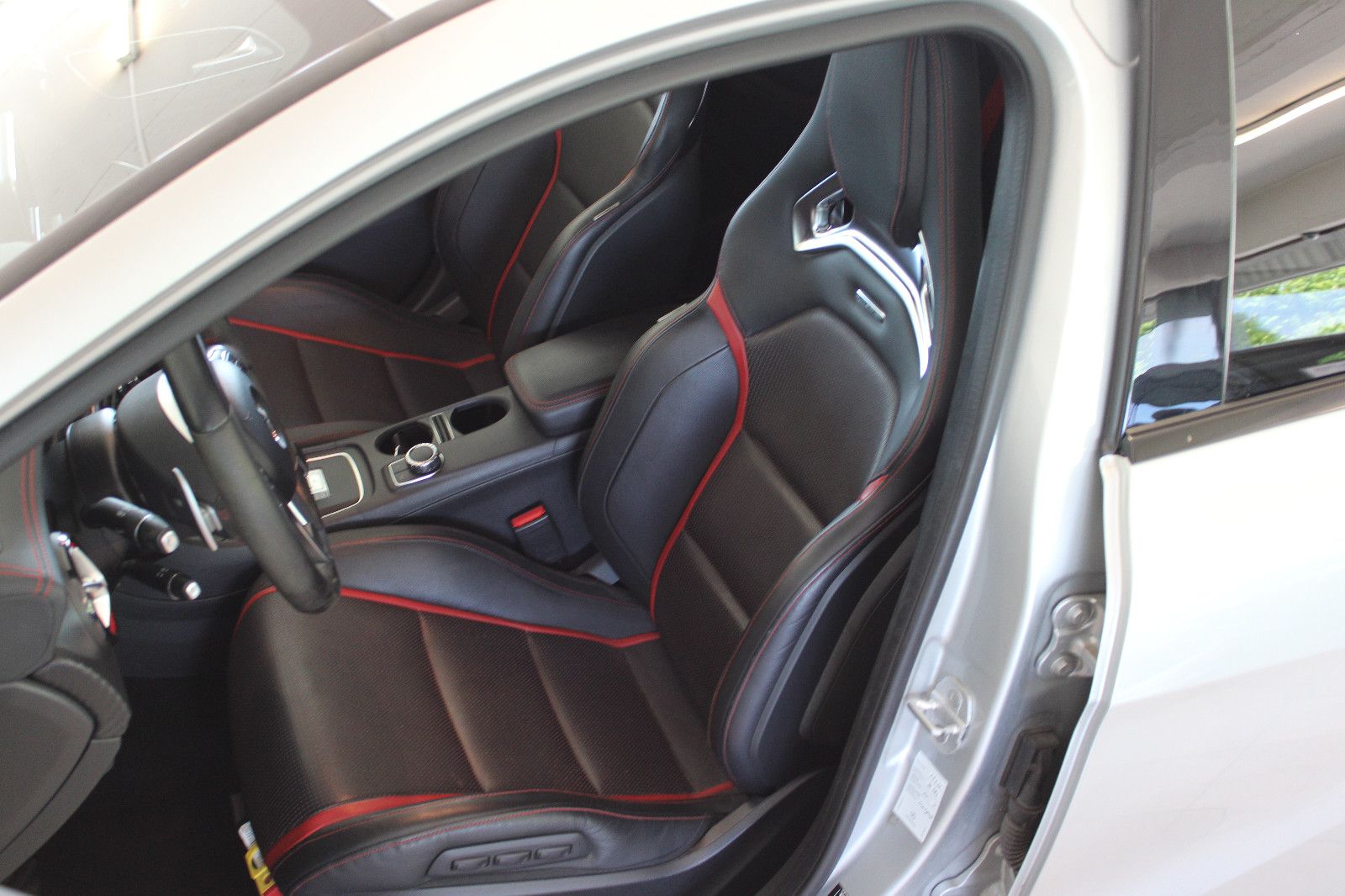 Mercedes-Benz A 45 AMG A 45 AMG *AMG-Racing Perf.+Perfom.-Sitze+SAGA*