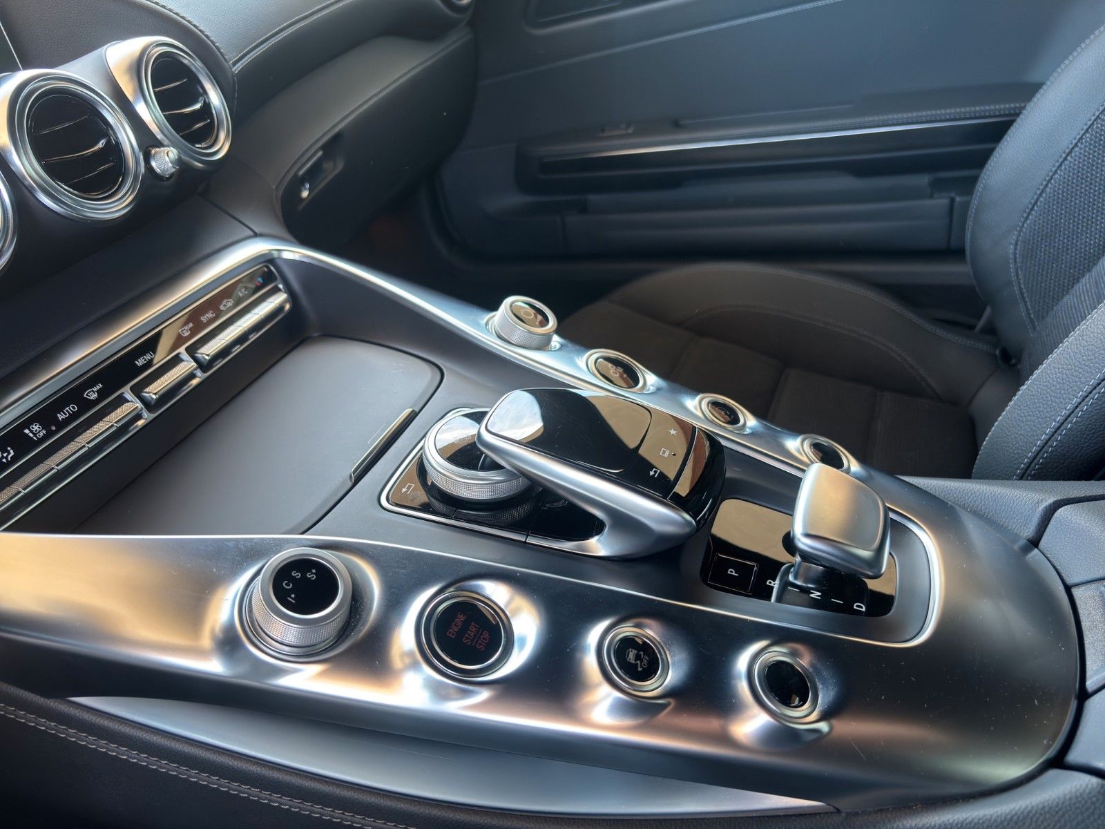 Mercedes-Benz AMG GT AMG GT Coupe Scheckheft 19/20 Zoll
