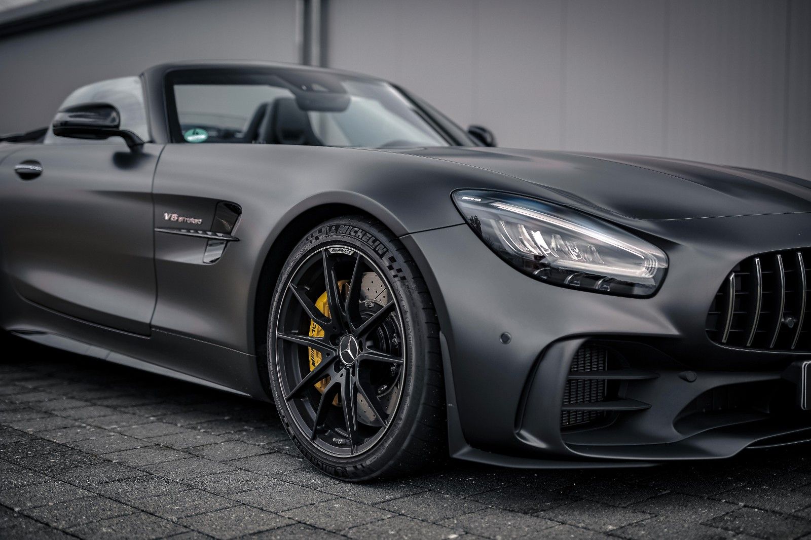 Mercedes-Benz AMG GT R AMG GT R Roadster