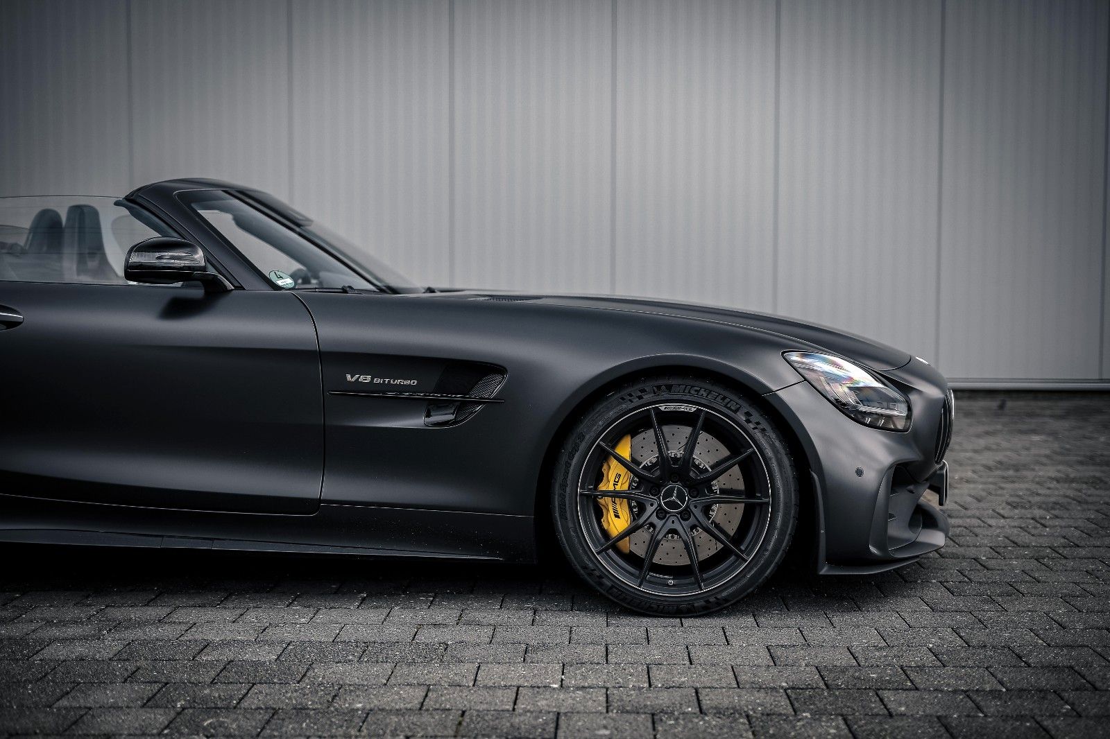 Mercedes-Benz AMG GT R AMG GT R Roadster