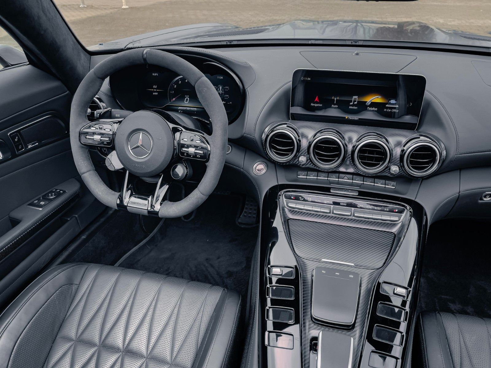 Mercedes-Benz AMG GT R AMG GT R Roadster