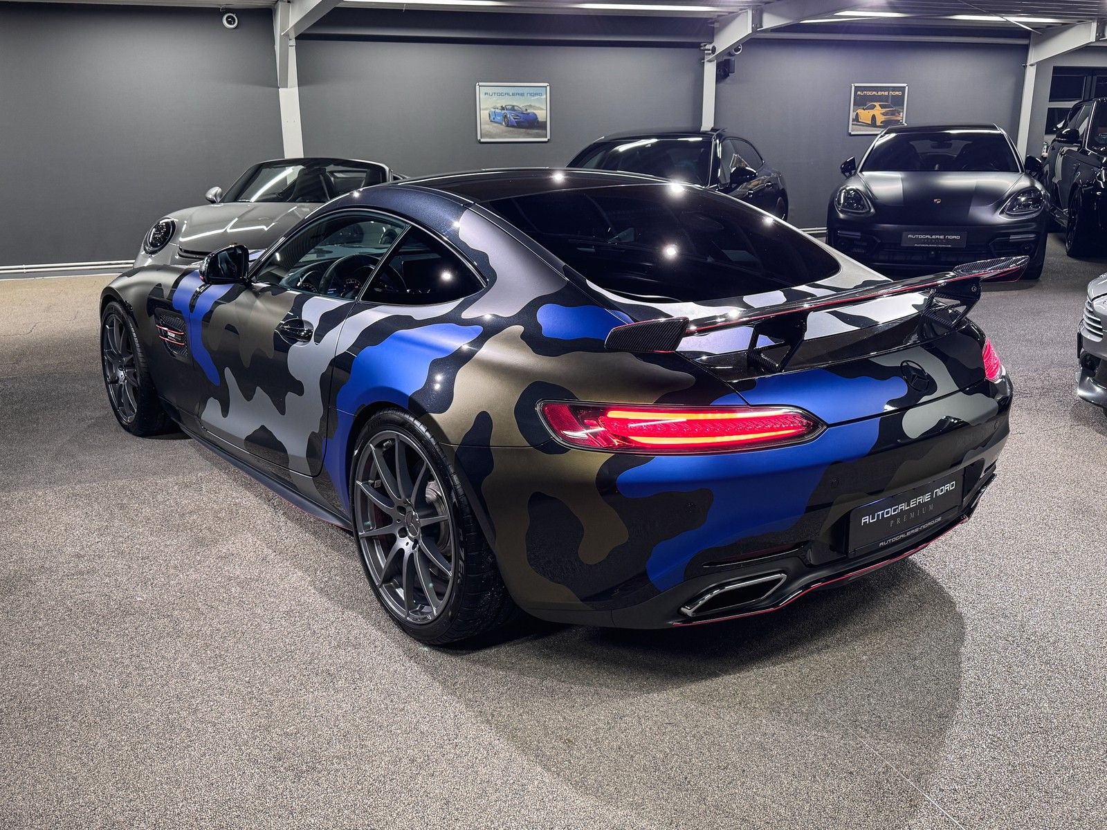 Mercedes-Benz AMG GT S AMG GT S Performance+Carbon+Track